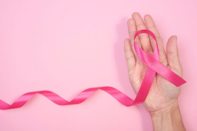 Women May Not Recognize Non-Lump Symptoms of Breast Cancer